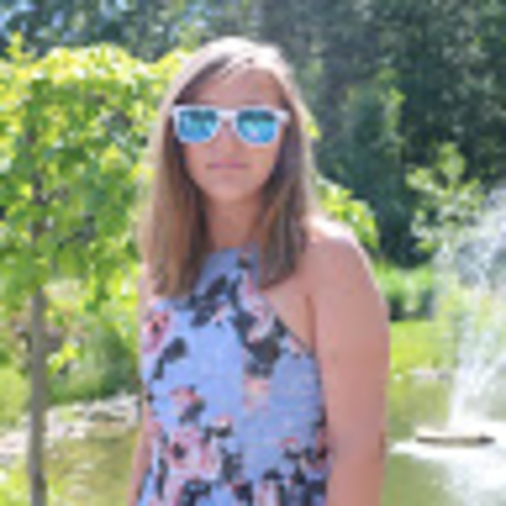 Meet your Posher, Sophie